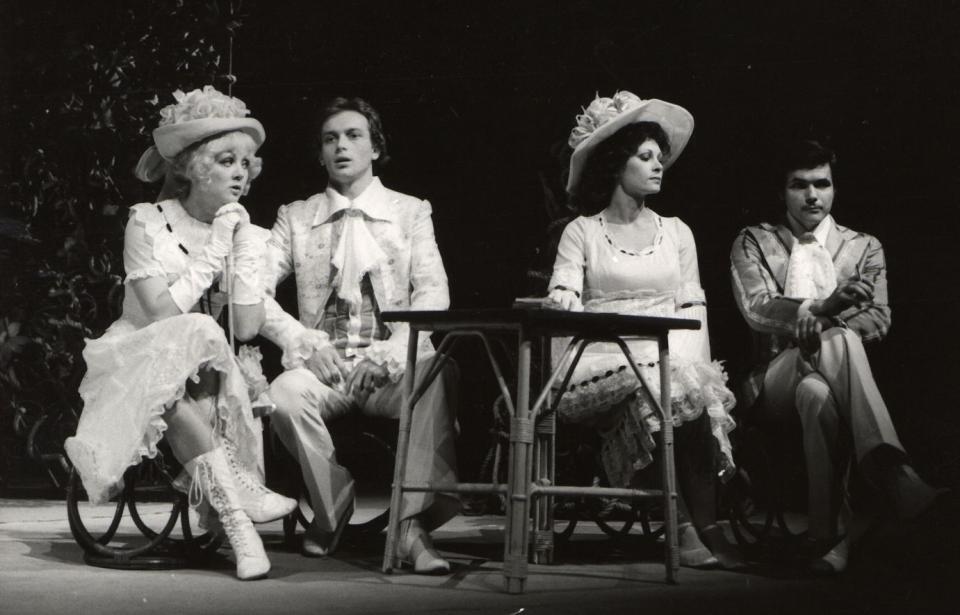 Balázsovits Lajos_Nyaralni mindenáron